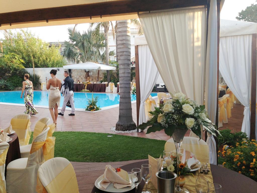 Hotel Redebora Torregrotta Esterno foto