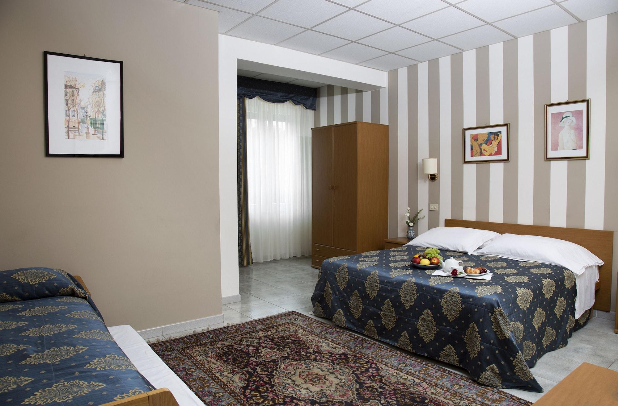 Hotel Redebora Torregrotta Esterno foto