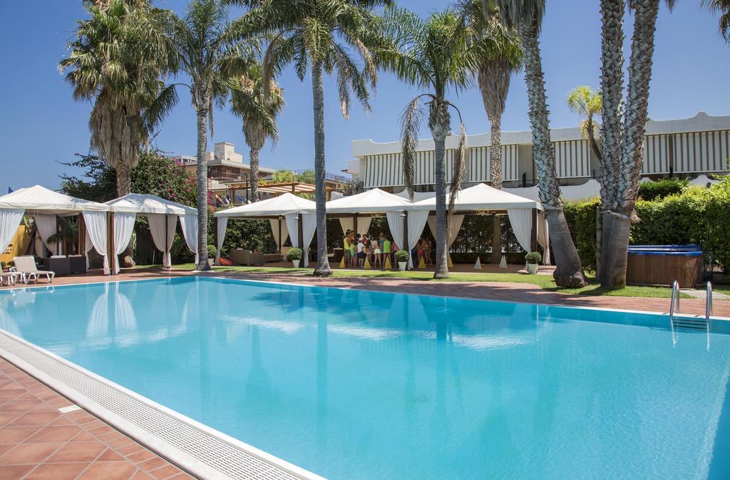 Hotel Redebora Torregrotta Esterno foto