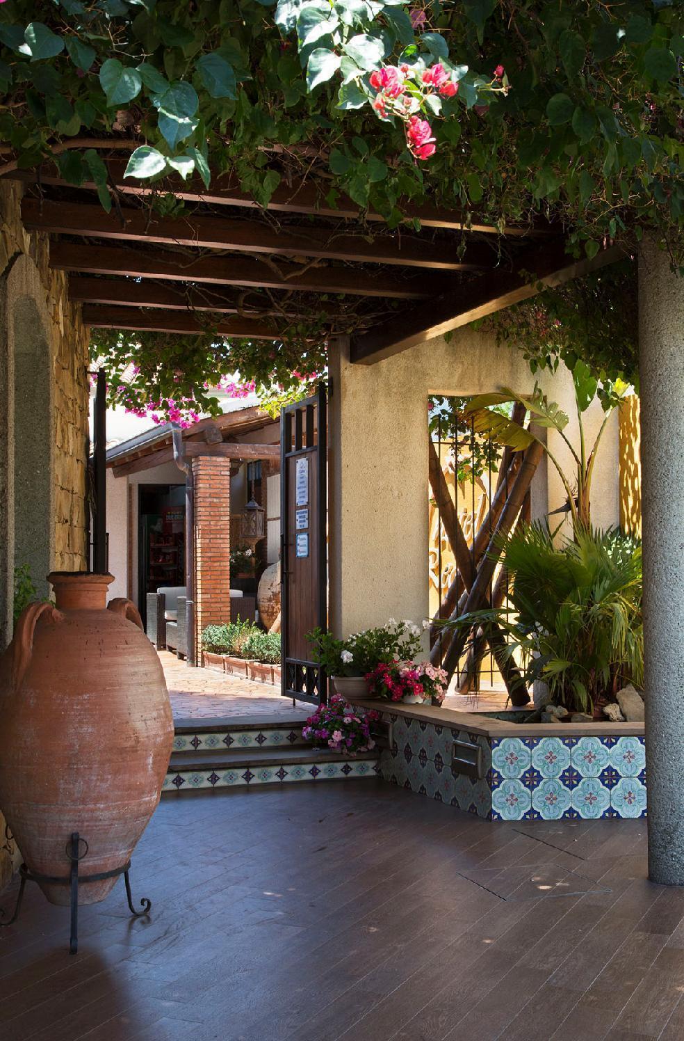 Hotel Redebora Torregrotta Esterno foto