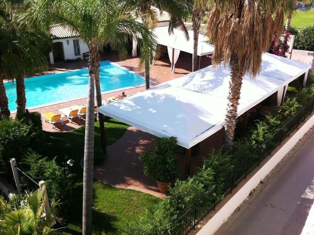 Hotel Redebora Torregrotta Esterno foto
