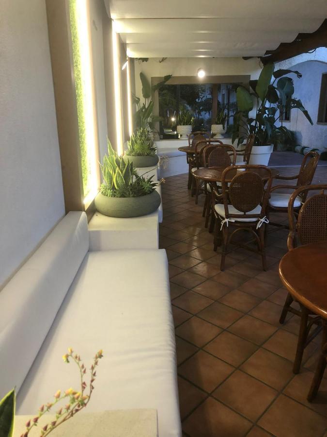 Hotel Redebora Torregrotta Esterno foto