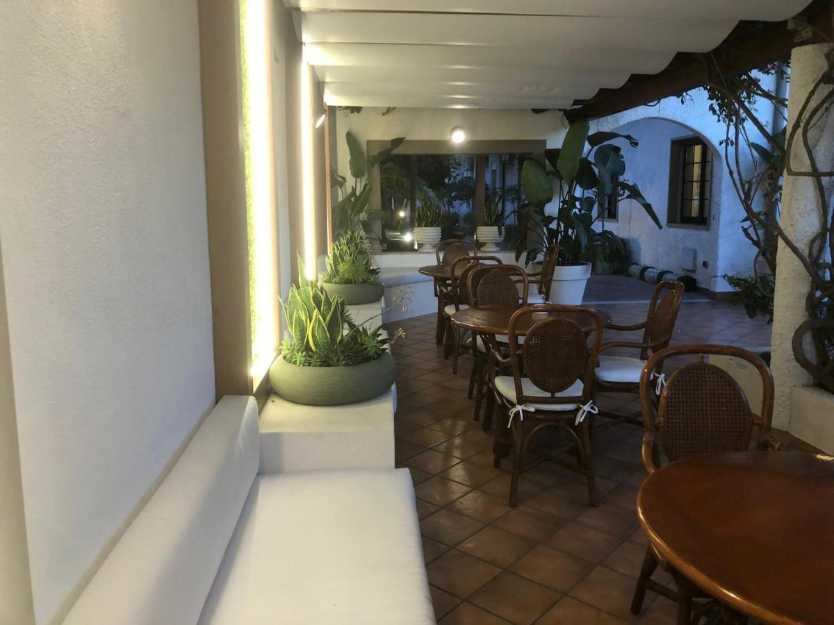 Hotel Redebora Torregrotta Esterno foto