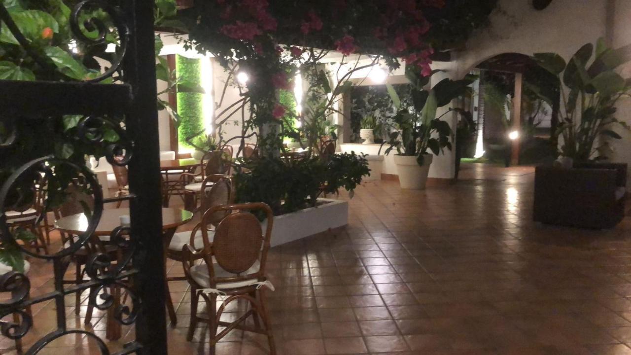 Hotel Redebora Torregrotta Esterno foto